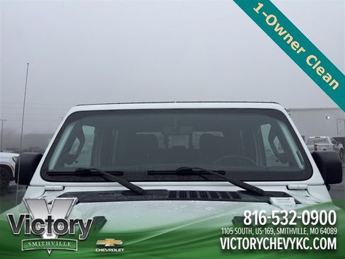 Used 2023 Jeep Gladiator Rubicon w/ Trailer Tow Package image 25