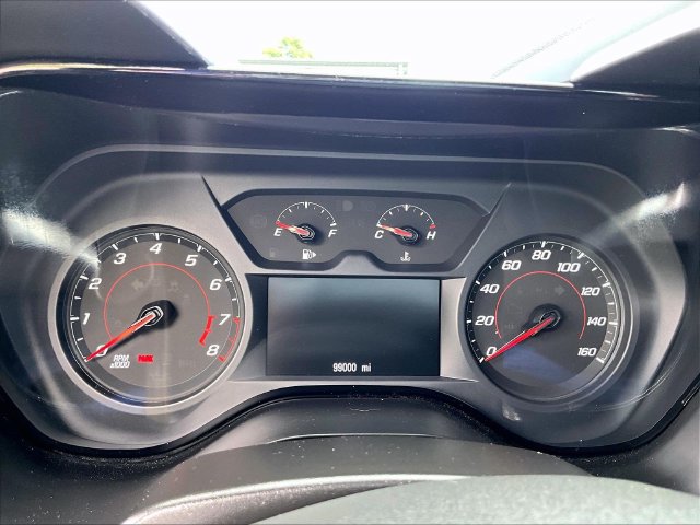 Used 2017 Chevrolet Camaro LT RWD image 19