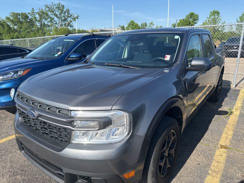 Used 2022 Ford Maverick XLT w/ Equipment Group 300A Standard AWD/4WD image 16
