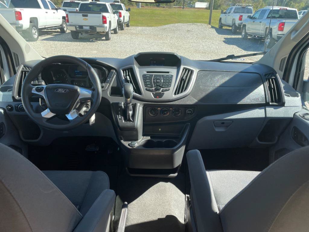 Used 2019 Ford Transit 150 XLT RWD image 14
