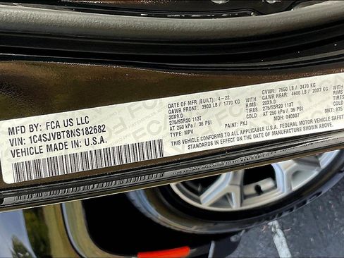 Used 2022 Jeep Wagoneer Series II image 30