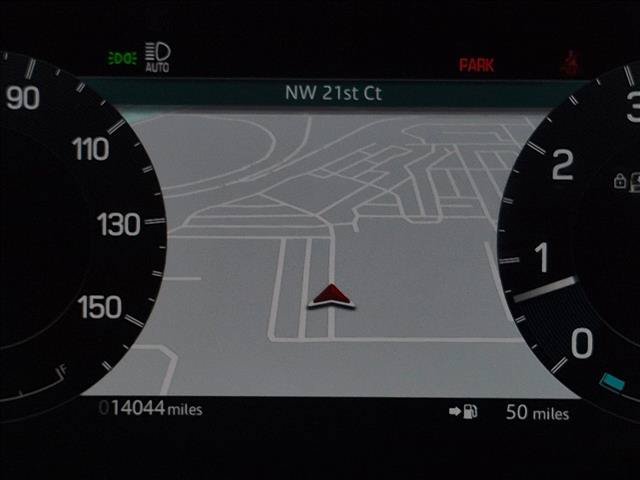 Certified 2025 Land Rover Discovery S AWD/4WD image 11