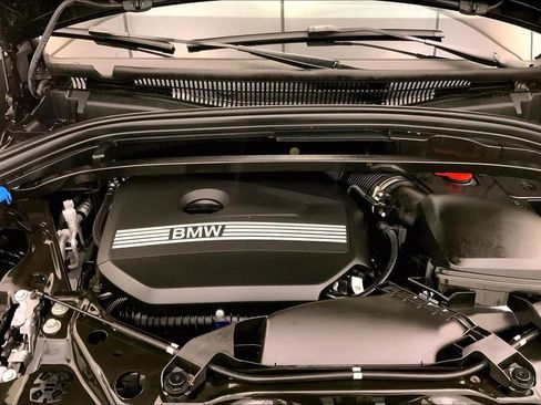 Certified 2025 BMW X1 xDrive28i w/ Convenience Package image 9