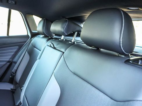 New 2026 Volkswagen ID.4 Pro S image 30