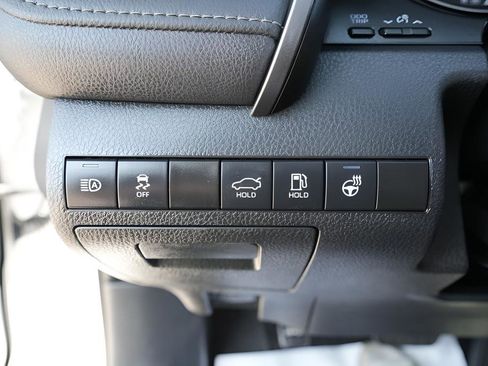 Used 2023 Toyota Camry SE w/ Cold Weather Package FWD image 25