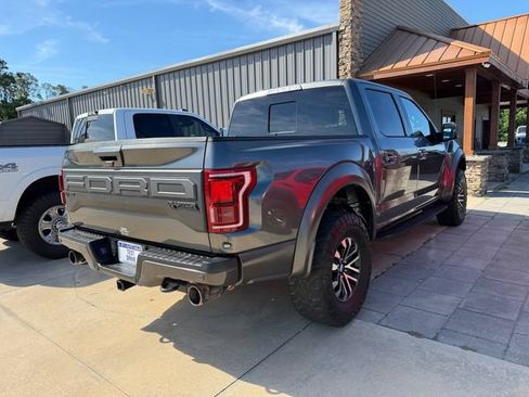 Used 2019 Ford F150 Raptor w/ Equipment Group 802A Luxury AWD/4WD image 4