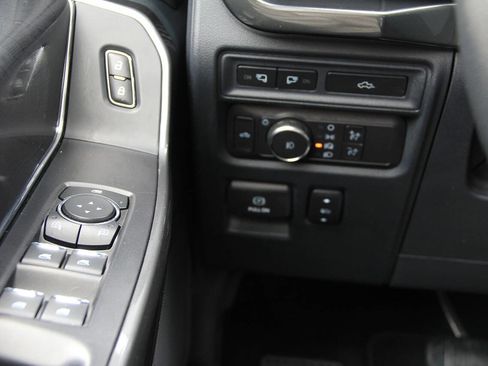 Used 2022 Ford F150 XLT w/ Equipment Group 302A High RWD image 28