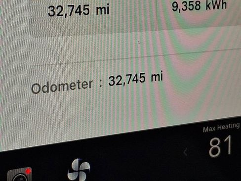 Used 2022 Tesla Model Y Performance image 25