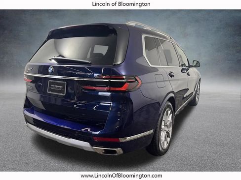 Used 2023 BMW X7 xDrive40i w/ Premium Package AWD/4WD image 7