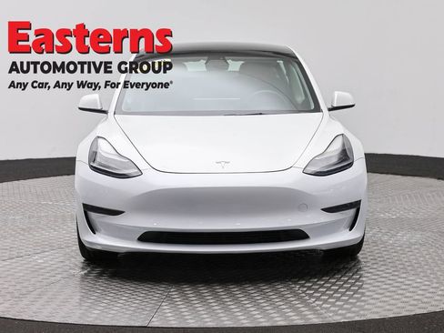 Used 2021 Tesla Model 3 Standard Range Plus RWD image 2