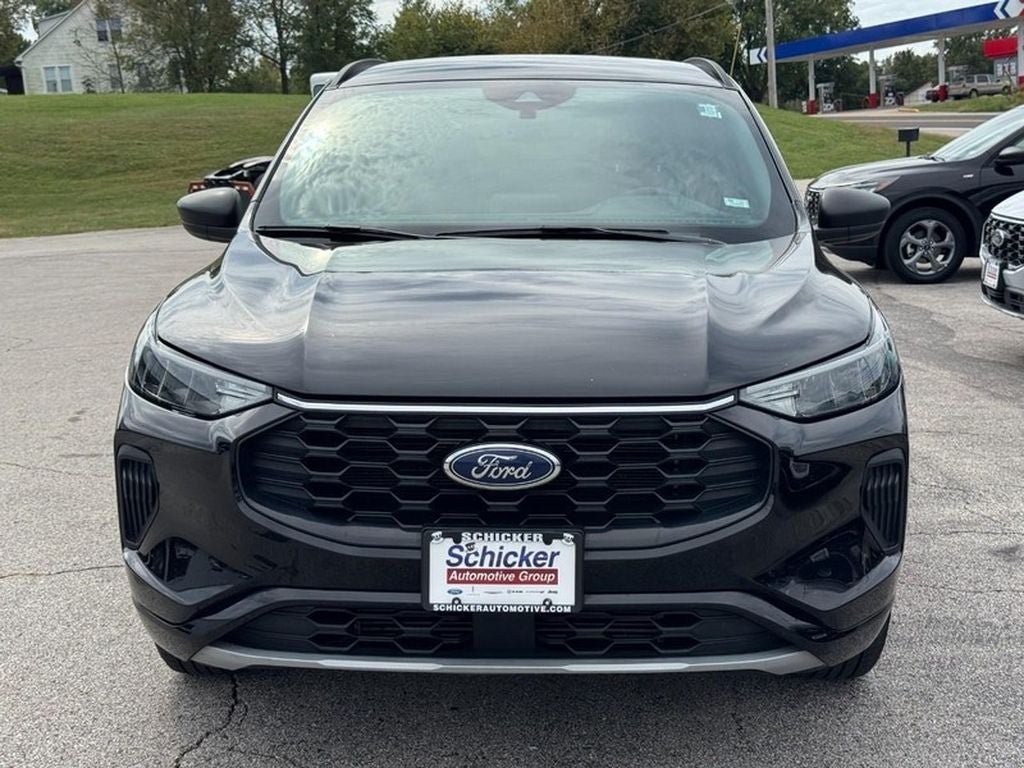 Used 2024 Ford Escape ST-Line AWD/4WD image 9