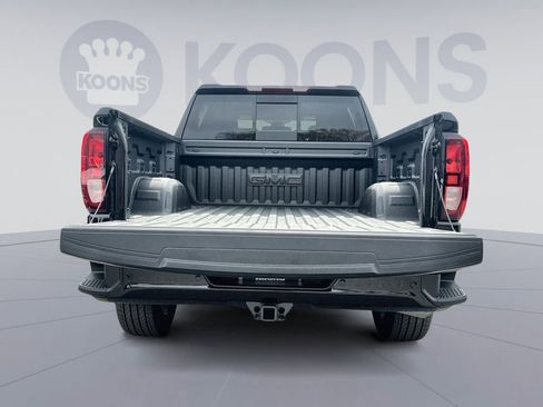 New 2026 GMC Sierra 1500 Elevation w/ Elevation Premium Package AWD/4WD image 25