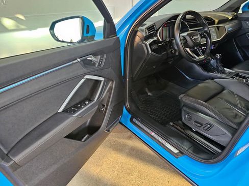 Used 2019 Audi Q3 2.0T Prestige w/ Prestige Package image 22