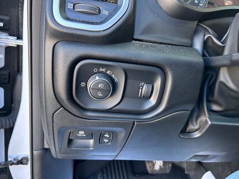 Used 2023 RAM 1500 Big Horn image 18