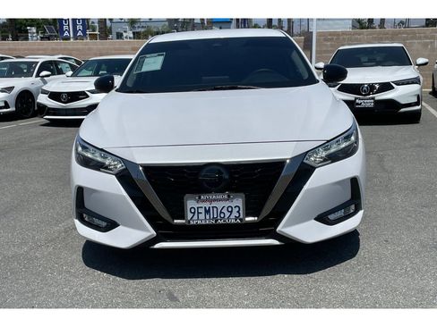 Used 2022 Nissan Sentra SR FWD image 8