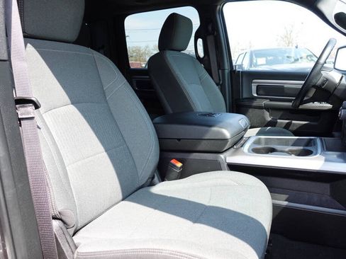 Used 2023 RAM 1500 Warlock AWD/4WD image 34