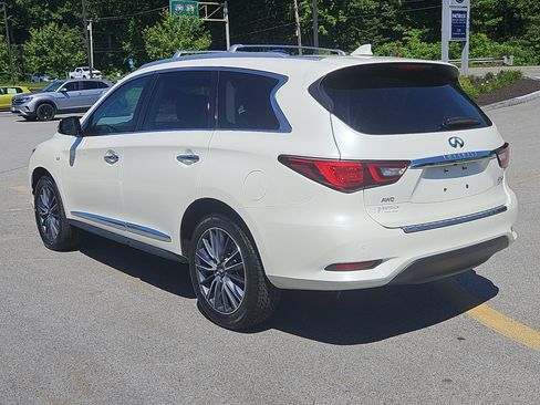Used 2019 INFINITI QX60 Luxe w/ Sensory Package AWD/4WD image 29