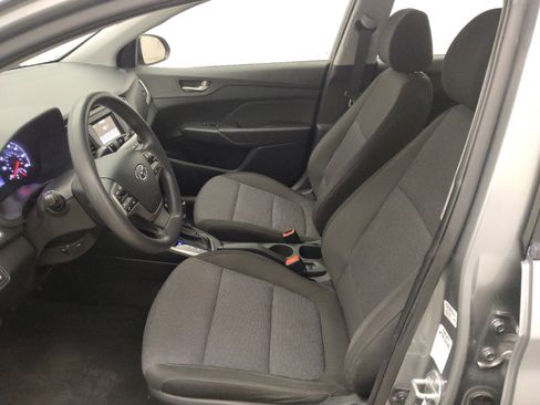 Used 2021 Hyundai Accent SE image 17