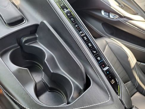 Used 2023 Chevrolet Corvette Stingray Premium Conv w/ Z51 Performance Package RWD image 23