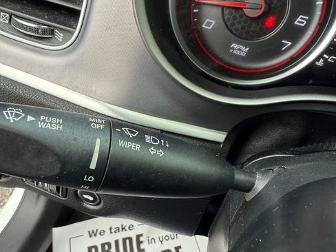 Used 2020 Dodge Charger SXT w/ Leather Interior Group image 28