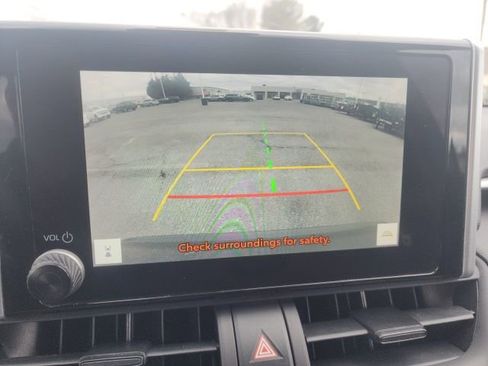 Used 2024 Toyota RAV4 XLE image 29