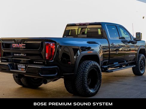 Used 2023 GMC Sierra 3500 Denali image 10