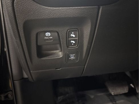 Used 2025 RAM 1500 Big Horn image 18