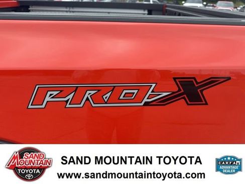 Used 2025 Nissan Frontier Pro-X w/ Pro Convenience Package RWD image 9