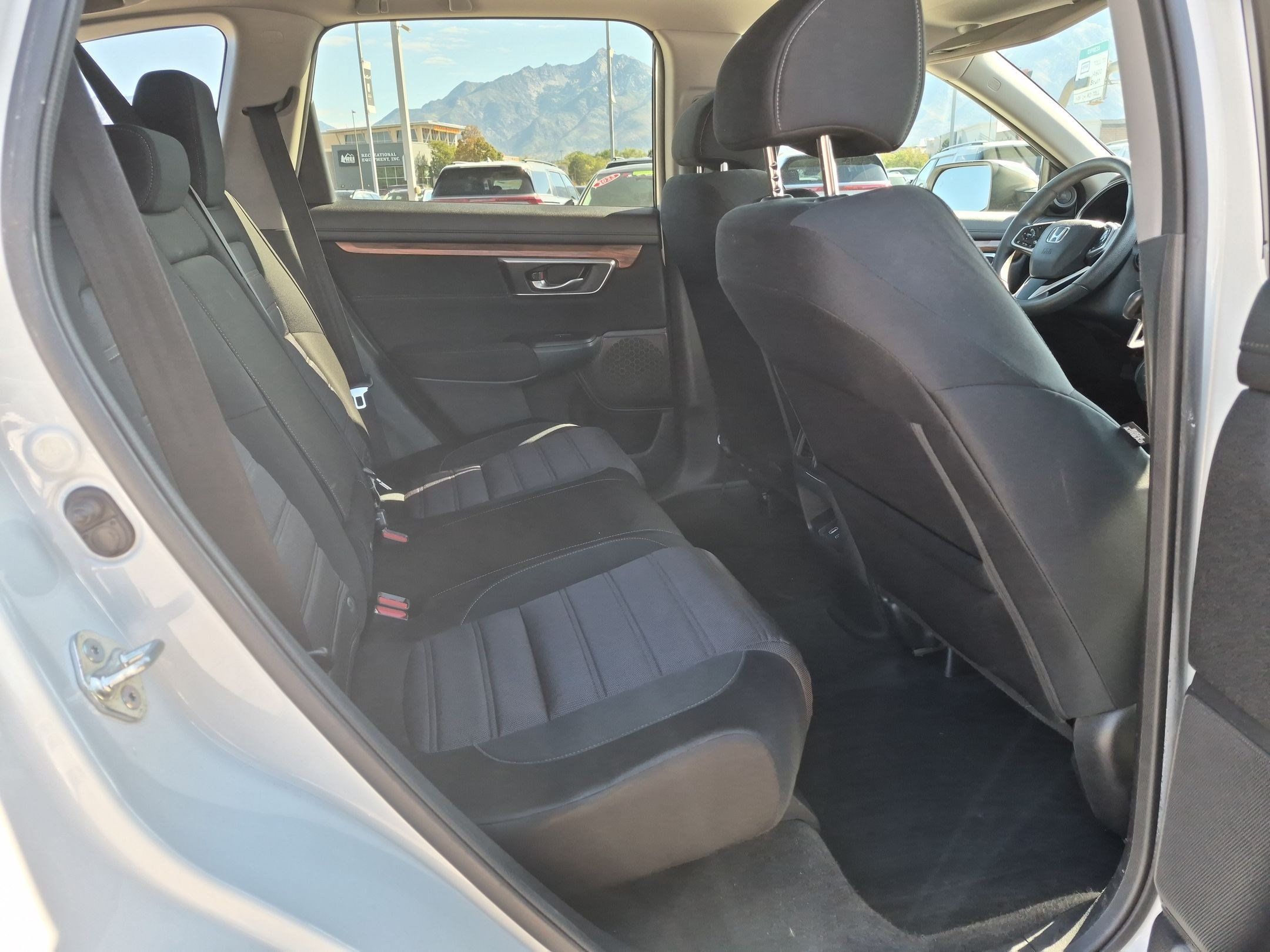 Used 2019 Honda CR-V EX image 29