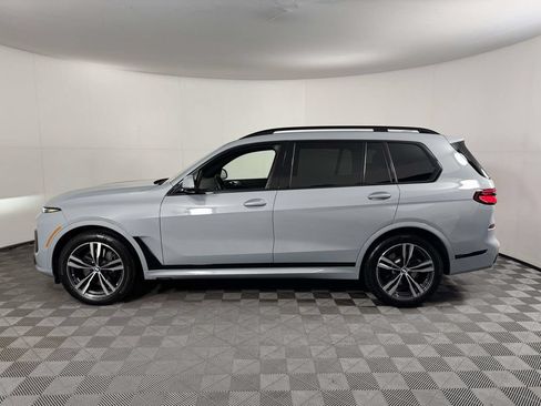 Used 2026 BMW X7 xDrive40i AWD/4WD image 11