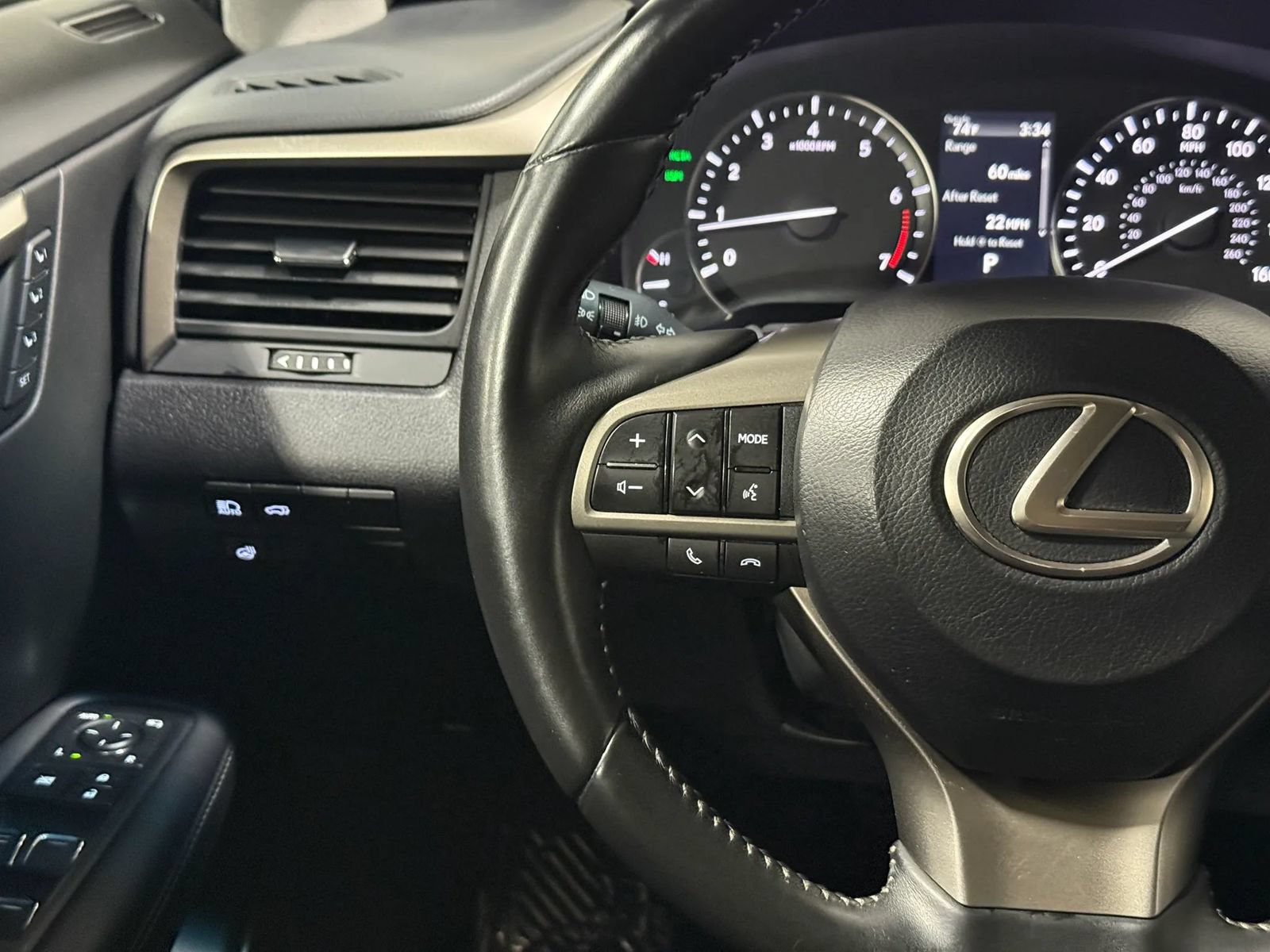 Used 2017 Lexus RX 350 AWD w/ Premium Package image 26