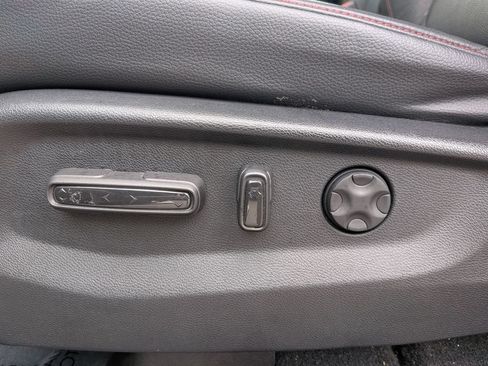 Used 2024 Honda Odyssey Sport image 16