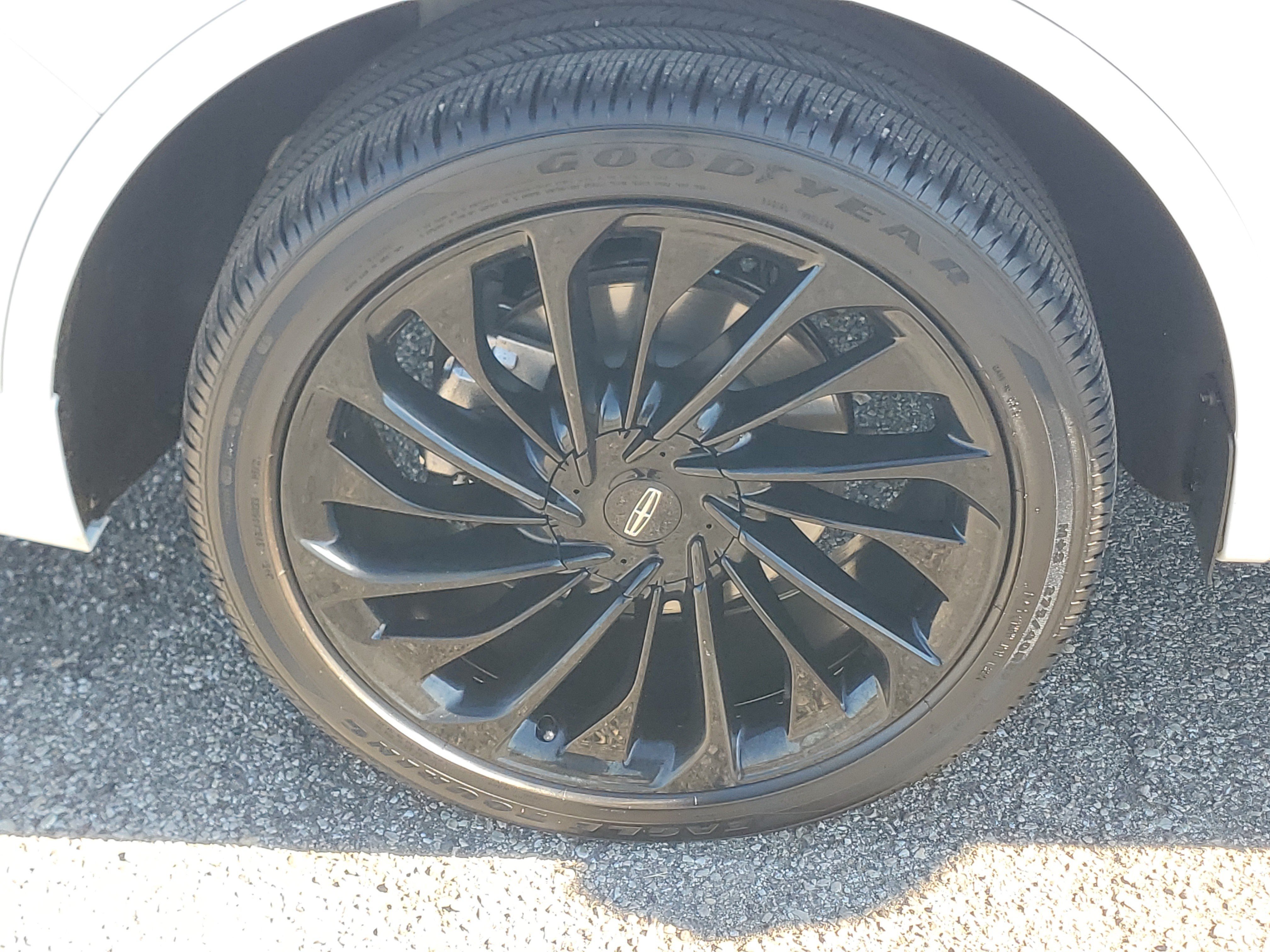Used 2025 Lincoln Aviator Reserve w/ Equipment Group 201A AWD/4WD image 7