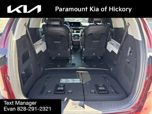 Used 2023 Kia Carnival SX Prestige FWD image 13