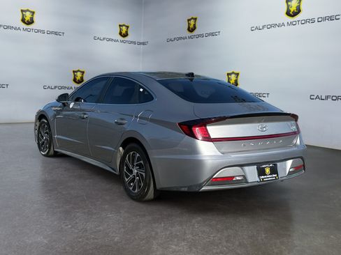 Used 2021 Hyundai Sonata Blue FWD image 3