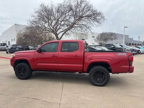 Used 2021 Toyota Tacoma SR image 8