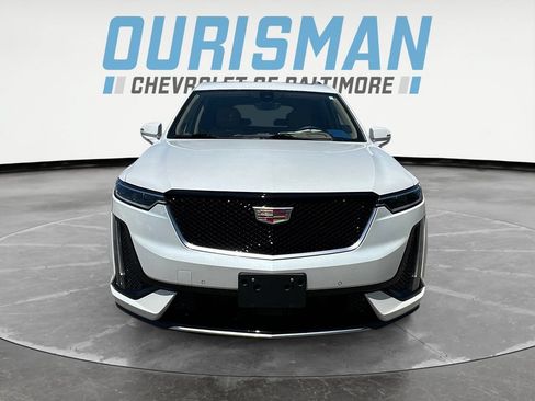 Used 2025 Cadillac XT6 Sport w/ Platinum Package AWD/4WD image 8