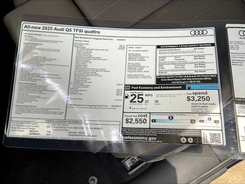 New 2025 Audi Q5 Prestige image 18