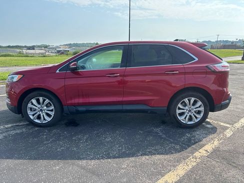 Used 2022 Ford Edge Titanium w/ Equipment Group 301A AWD/4WD image 8