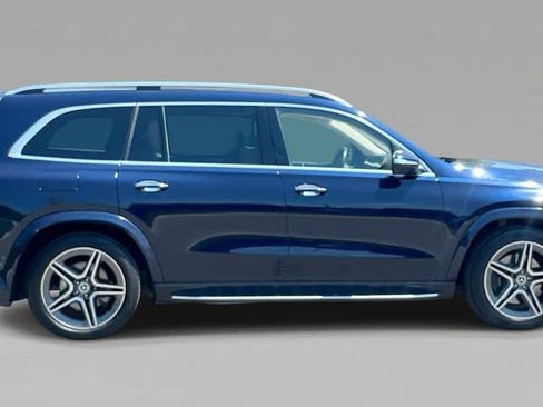 Used 2022 Mercedes-Benz GLS 450 4MATIC image 9