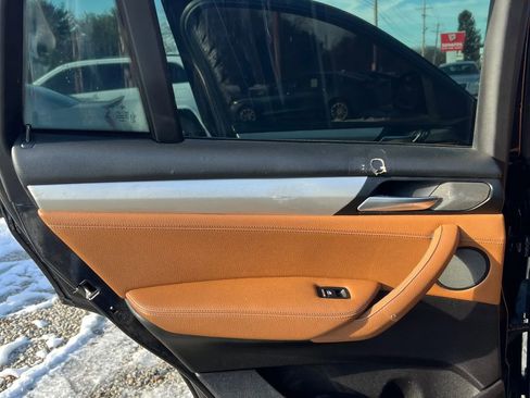 Used 2018 BMW X4 M40i image 14