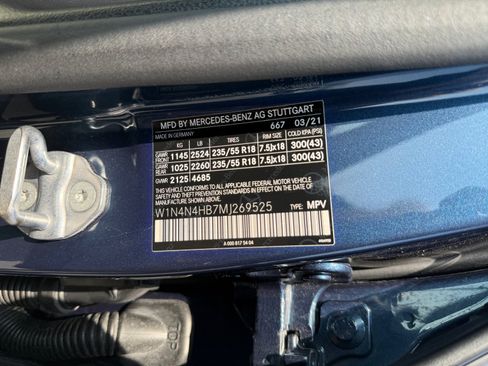 Certified 2021 Mercedes-Benz GLA 250 4MATIC image 25