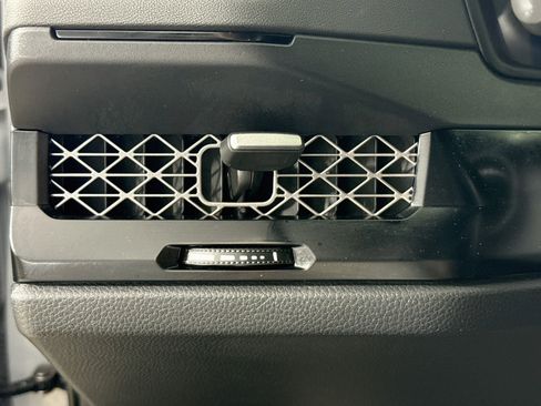Used 2024 Honda Accord Sport image 9