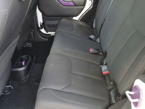 Used 2015 Jeep Wrangler Unlimited Sport AWD/4WD image 14