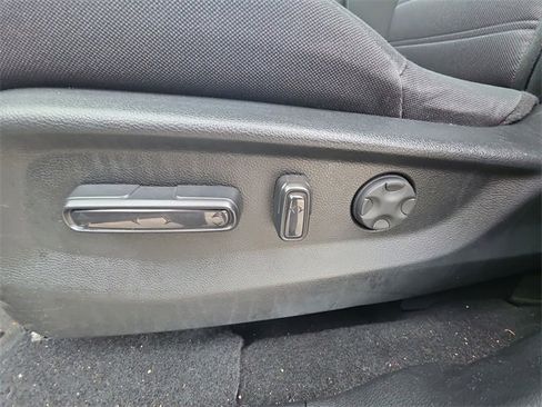 Used 2022 Honda CR-V EX image 12