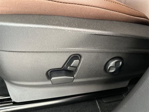 Used 2024 Alfa Romeo Stelvio Ti image 15