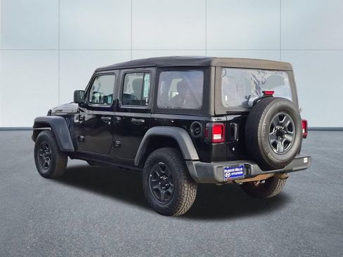Used 2023 Jeep Wrangler Unlimited Sport AWD/4WD image 5