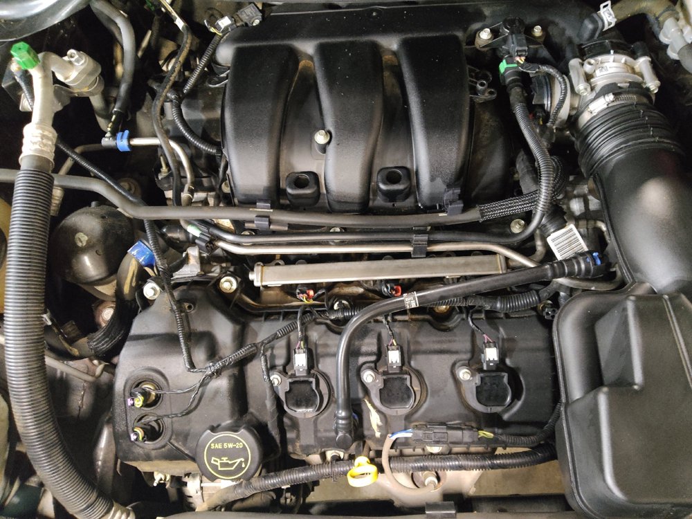 Used 2019 Ford Explorer XLT w/ Equipment Group 201A FWD image 30