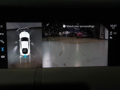 Used 2022 Porsche Taycan image 25