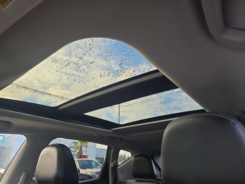 Used 2020 Nissan Murano Platinum w/ Cargo Package image 26